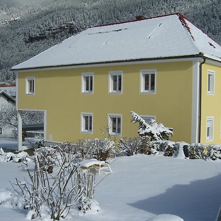 Gartenpension Lindenbauer Bad Bleiberg Zewnętrze zdjęcie